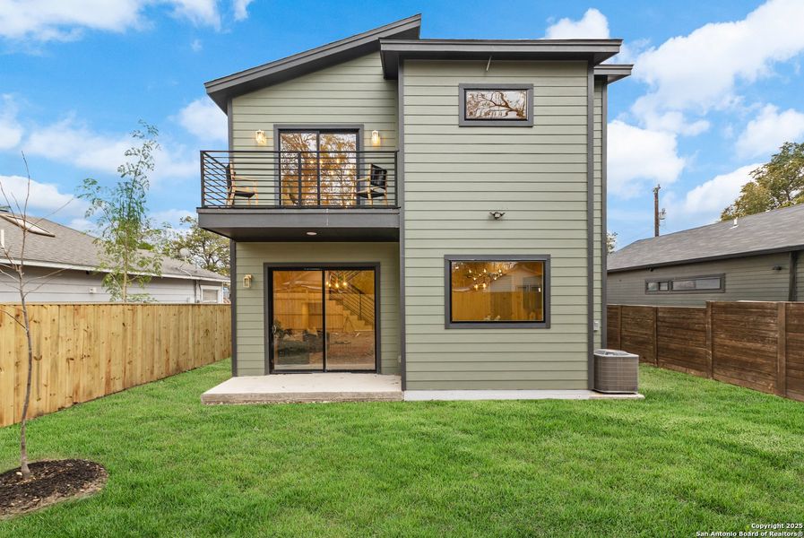 Exterior details and patio area of a home in , San Antonio (Image 3).