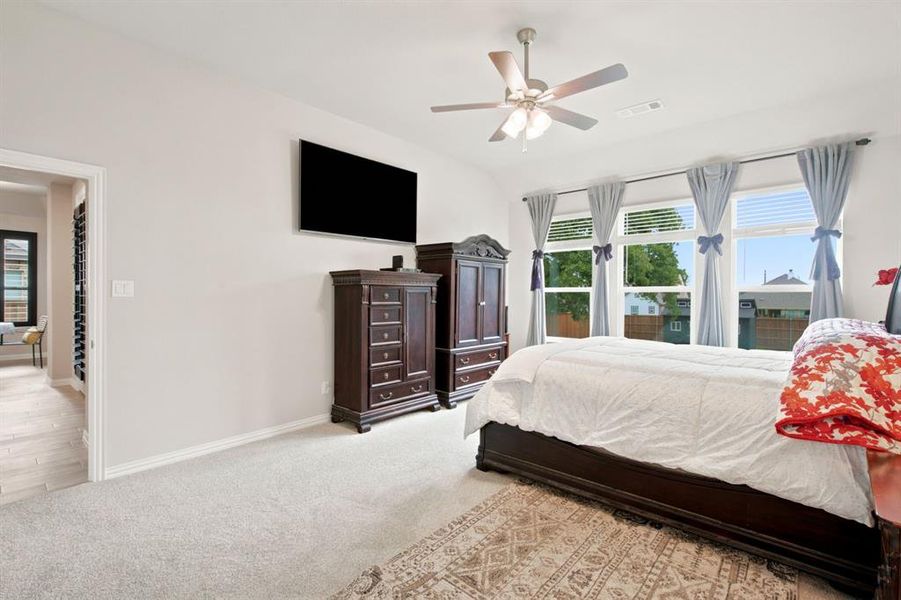 Furnished interior view inside a new home in Covenant Springs, Springtown (Image 28).