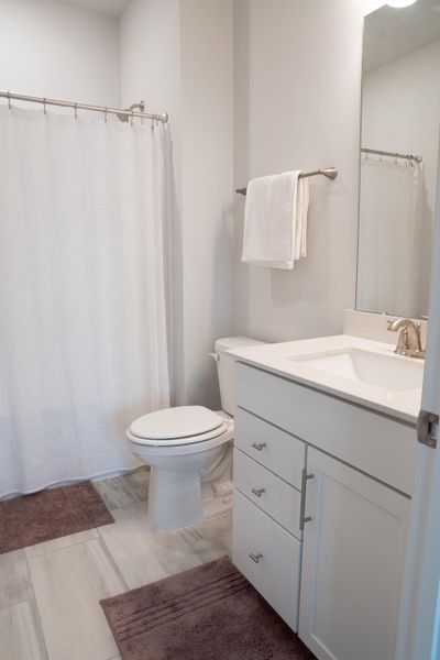 Furnished interior view inside a new home in Park's Edge at Carolina Bay, Charleston (Image 51). Furnished interior view inside a new home in Park's Edge at Carolina Bay, Charleston (Image 51).