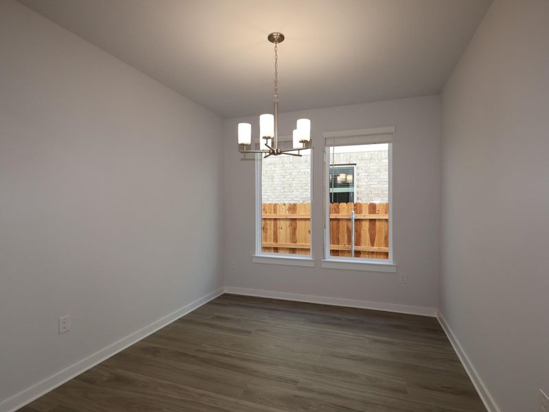 Spacious, unfurnished interior of a new home in Barksdale, Leander (Image 16).