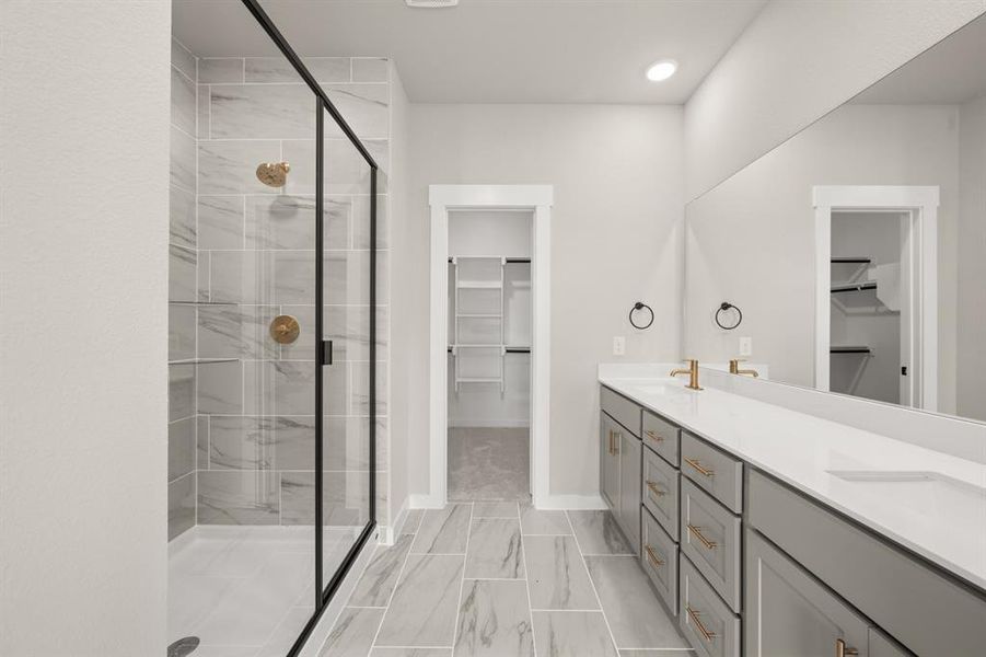 6913 Freight Train- Primary Suite-3