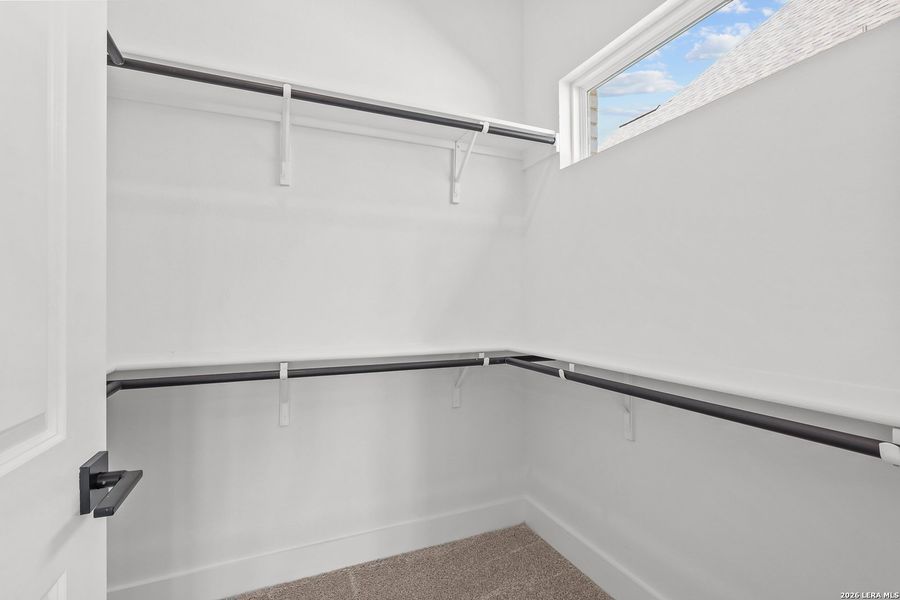 Spacious, unfurnished interior of a new home in Mayfair, New Braunfels (Image 39).