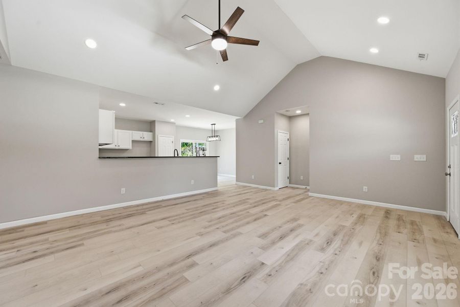 Spacious, unfurnished interior of a new home in , York (Image 15).