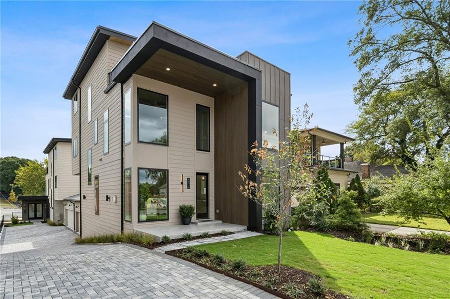 Image 43 of a home in .