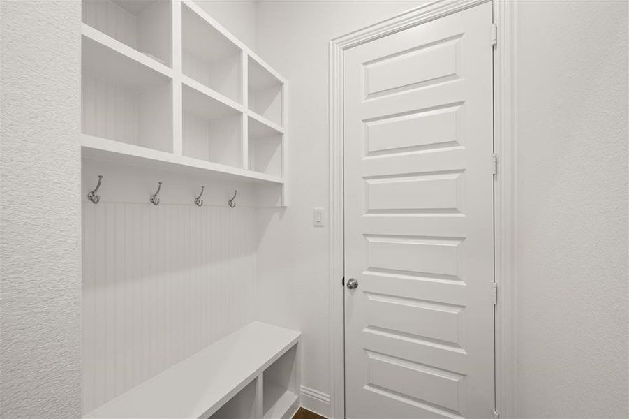 2309 Hawk Meadow Mudroom1