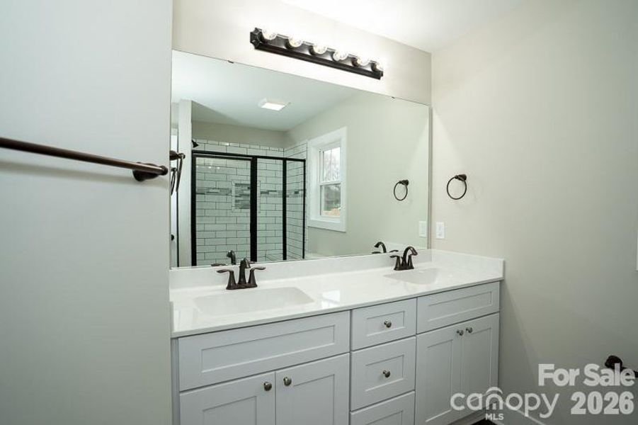 Similiar to photo Similiar to photo