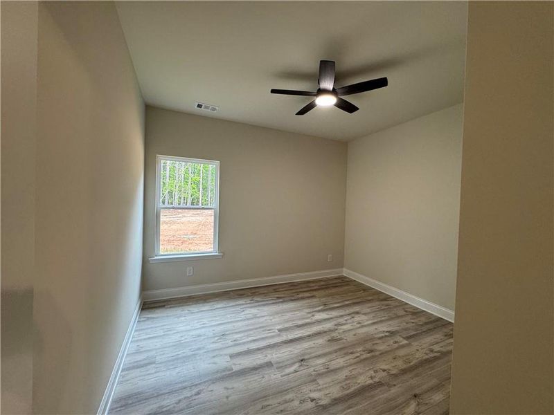 Spacious, unfurnished interior of a new home in , Toccoa (Image 9).