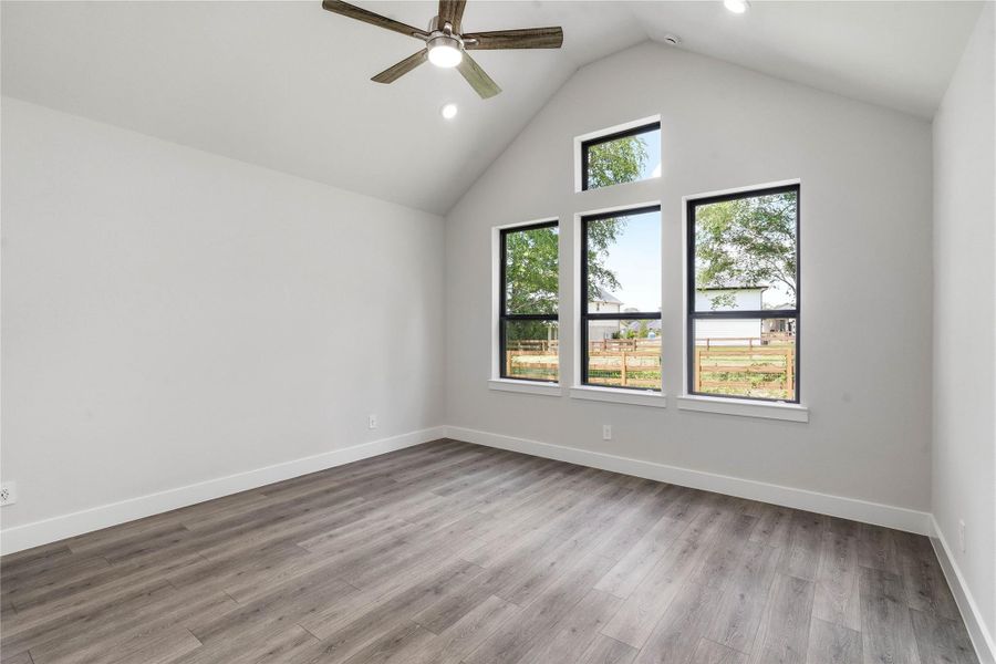 Spacious, unfurnished interior of a new home in Timber Hollow, Magnolia (Image 41). Spacious, unfurnished interior of a new home in Timber Hollow, Magnolia (Image 41).