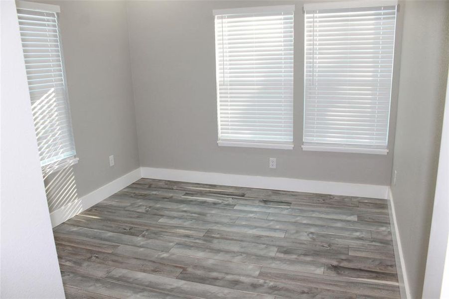 Spacious, unfurnished interior of a new home in , Alvord (Image 33).