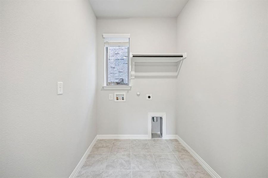 3909 Crystal Cove - Utility Room
