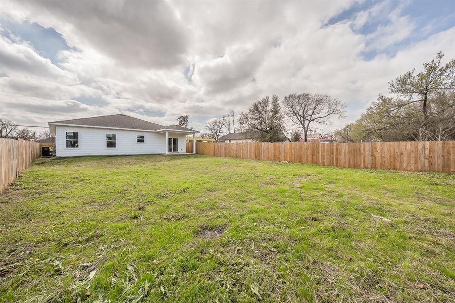 Exterior details and patio area of a home in , Greenville (Image 20).