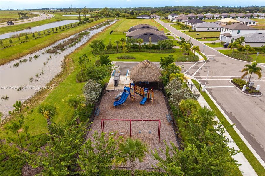 Community amenities in , Labelle (Image 40).