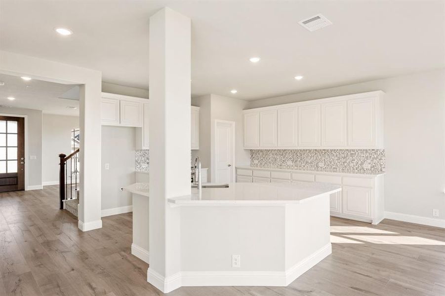 Furnished interior view inside a new home in Arcadia Trails Classic 60, Balch Springs (Image 6). Furnished interior view inside a new home in Arcadia Trails Classic 60, Balch Springs (Image 6).