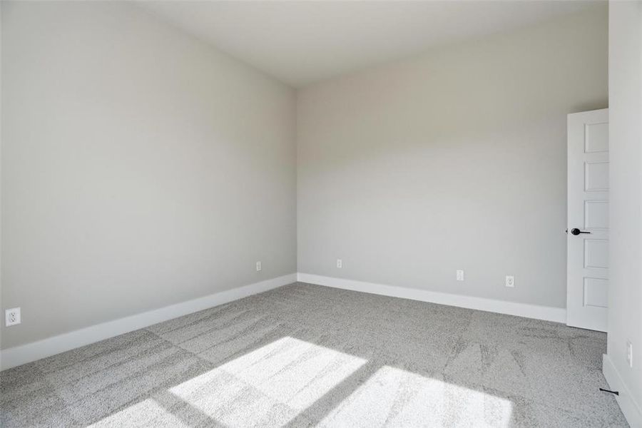 Spacious, unfurnished interior of a new home in Taylor Ranch, Springtown (Image 25).