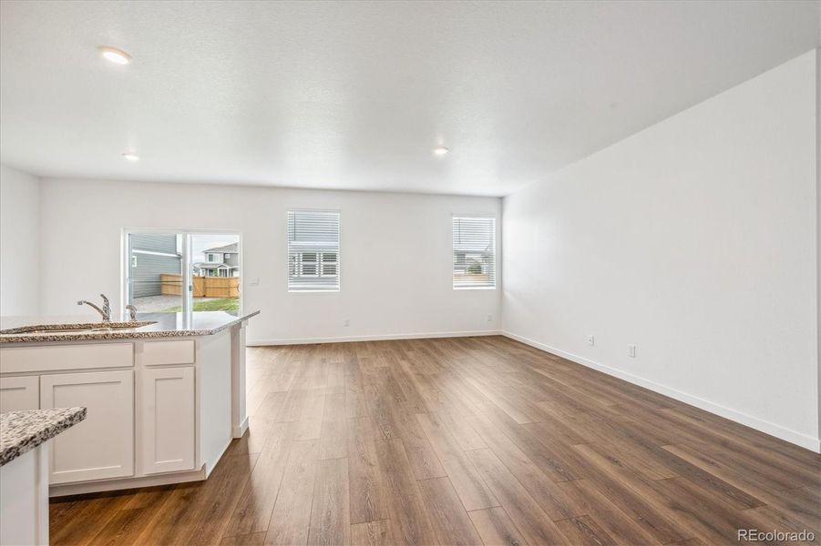 Image 19 of a home in Mountain View Ranch.