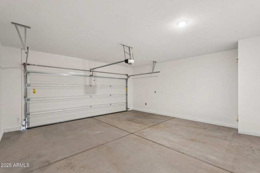 39-web-or-mls-W Bowker St-S1111-039