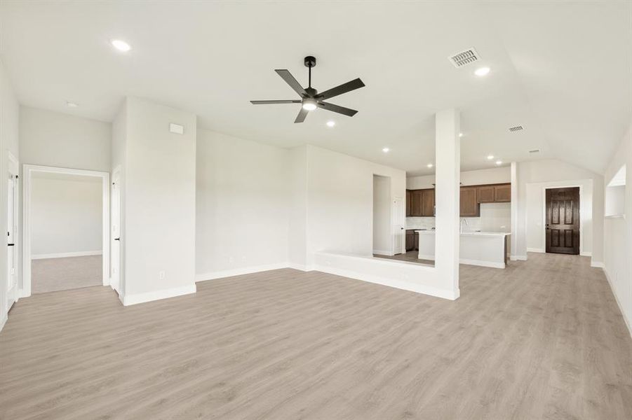 Spacious, unfurnished interior of a new home in Hunters Ridge, Crowley (Image 27). Spacious, unfurnished interior of a new home in Hunters Ridge, Crowley (Image 27).