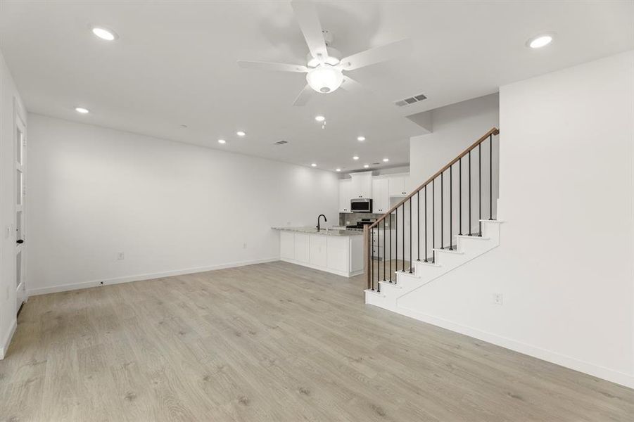 1829 Azalea_2270_Willow II_Family (3)