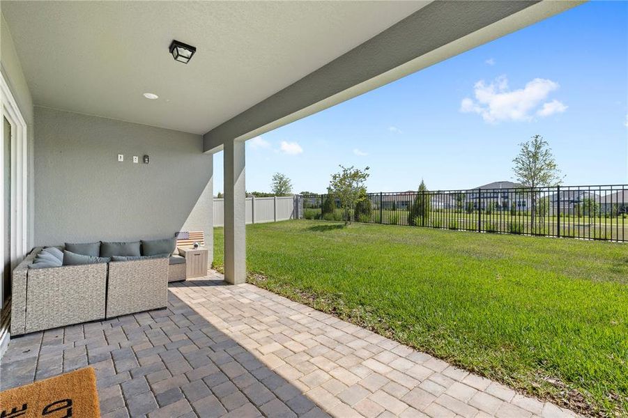 Exterior details and patio area of a home in , Mount Dora (Image 25).