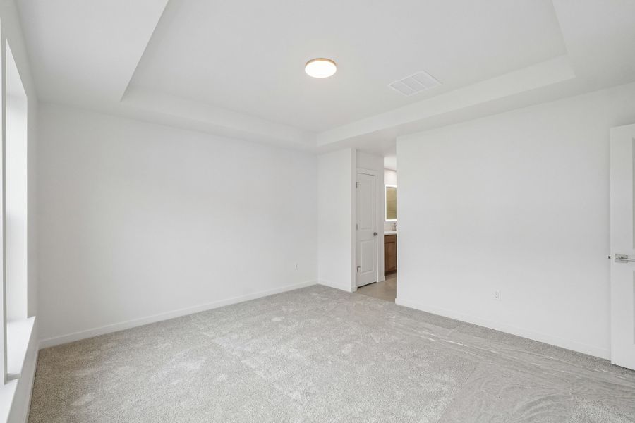 Spacious, unfurnished interior of a new home in Parkside at Victory Ridge, Colorado Springs (Image 26).