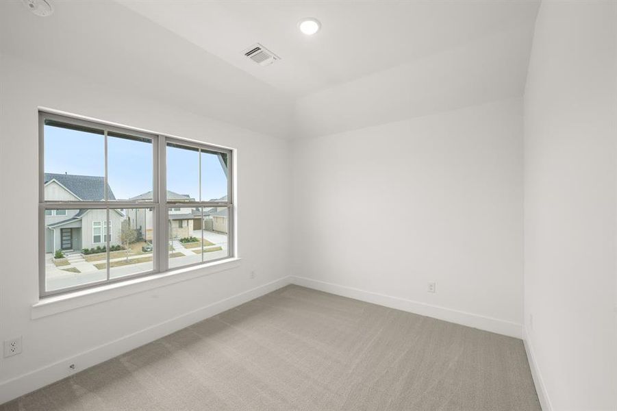 1521 Laurel- Bedroom-5043 1521 Laurel- Bedroom-5043