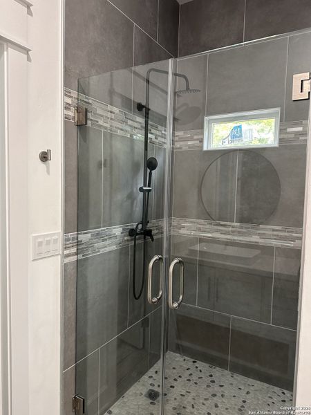 Close-up of interior finishes inside a home in , Kerrville (Image 7).