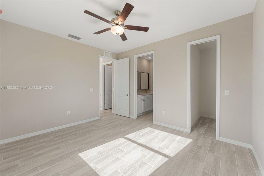 Spacious, unfurnished interior of a new home in , Lehigh Acres (Image 10). Spacious, unfurnished interior of a new home in , Lehigh Acres (Image 10).