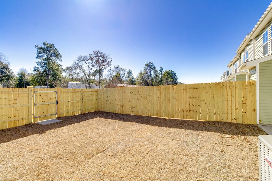 Exterior details and patio area of a home in Astoria, Columbia (Image 4).