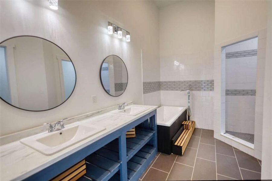 Furnished interior view inside a new home in , Covington (Image 13).