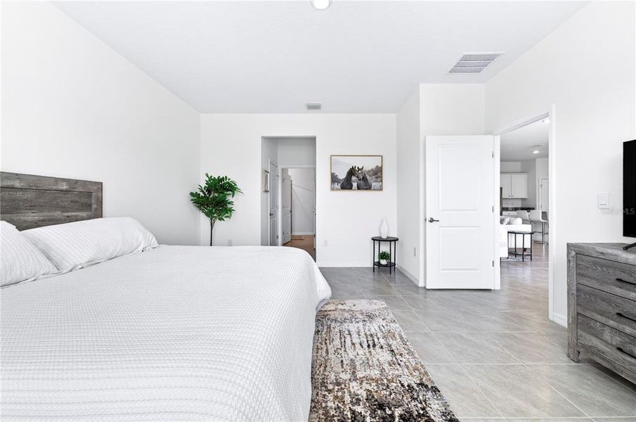 Furnished interior view inside a new home in , Ocala (Image 36).