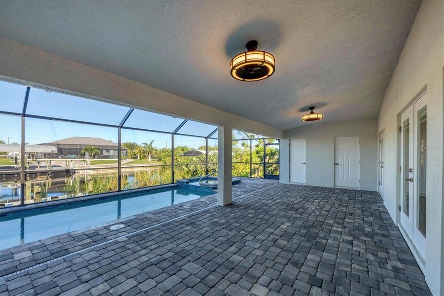 Exterior details and patio area of a home in , Port Charlotte (Image 27).