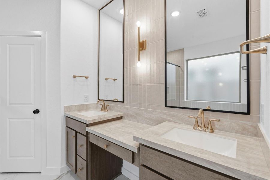 Furnished interior view inside a new home in Sienna 45', 50', Missouri City (Image 9).