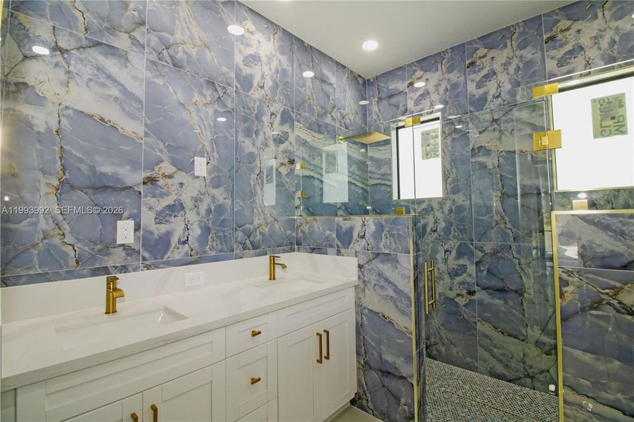 Furnished interior view inside a new home in , Lehigh Acres (Image 6).