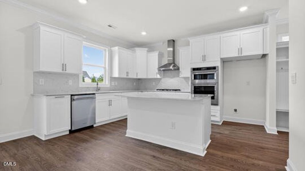 Manors at Haywood Glen_Lucas G_306_White