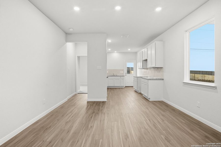 Spacious, unfurnished interior of a new home in Katzer Ranch, Converse (Image 21).