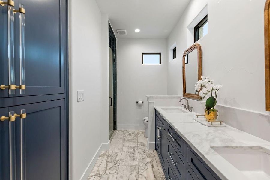 Furnished interior view inside a new home in , Iredell (Image 13).