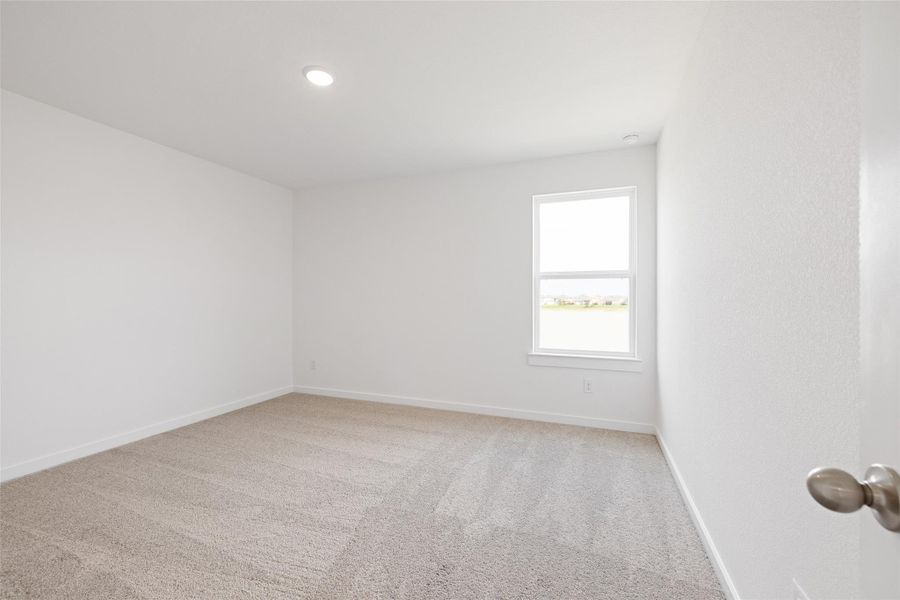 Spacious, unfurnished interior of a new home in Sunterra, Katy (Image 34). Spacious, unfurnished interior of a new home in Sunterra, Katy (Image 34).