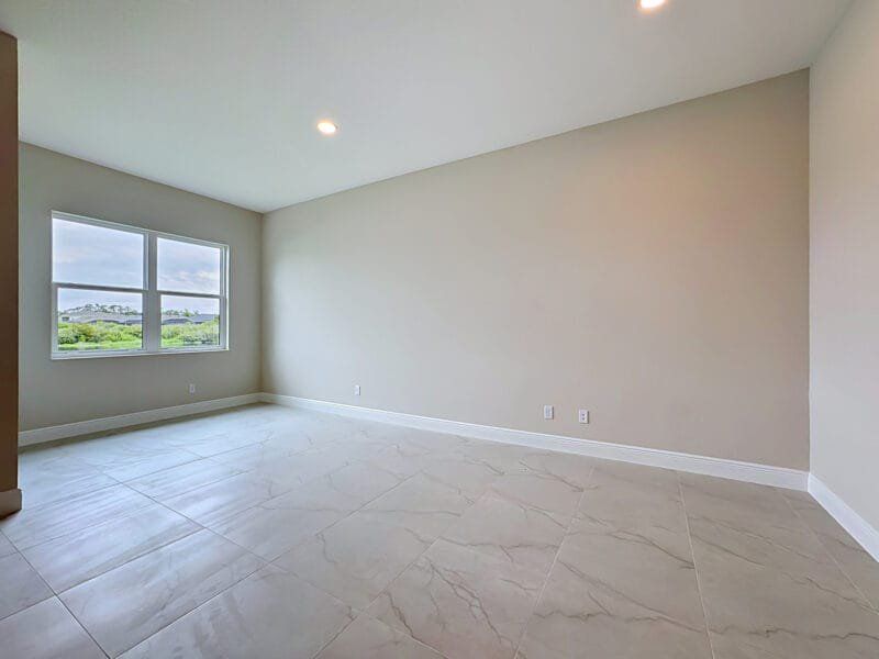 Spacious, unfurnished interior of a new home in River Preserve Estates, Parrish (Image 47).
