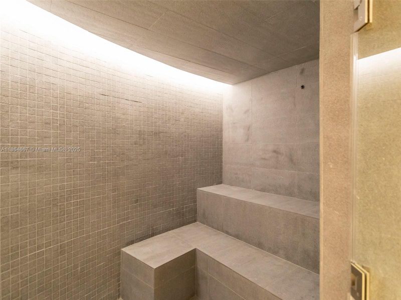 Image 69 of a home in .