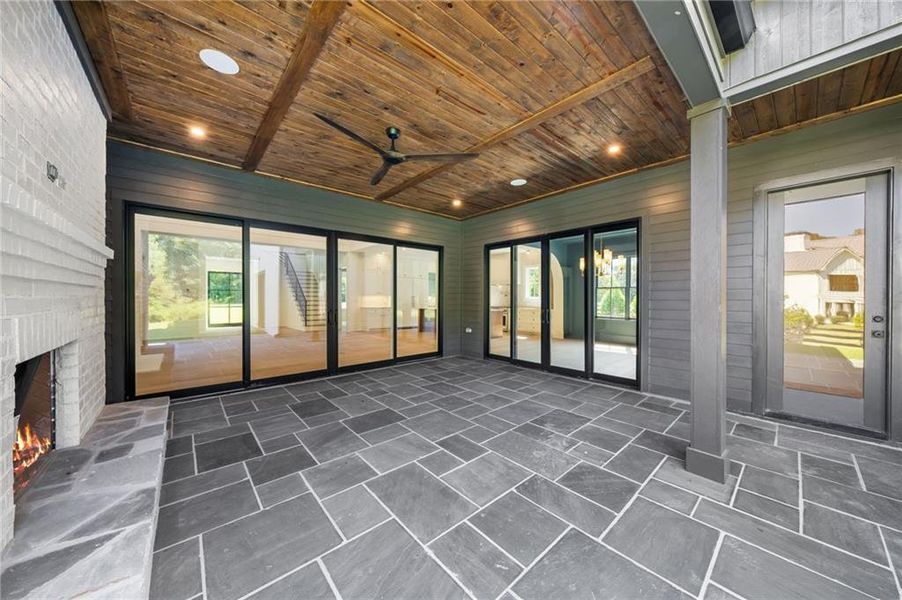 Spacious, unfurnished interior of a new home in , Roswell (Image 52).