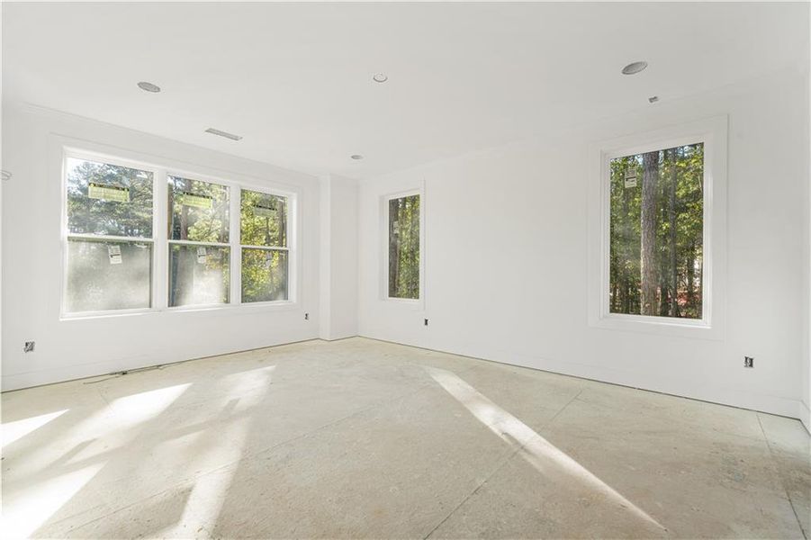 Spacious, unfurnished interior of a new home in , Conyers (Image 24).