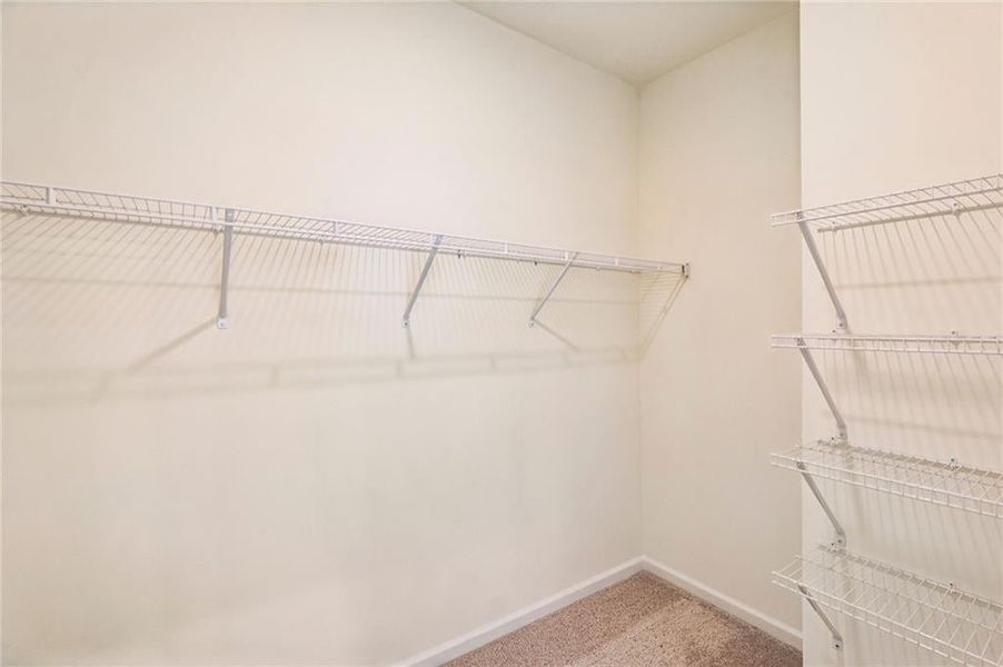 Spacious, unfurnished interior of a new home in Byers Park, Alpharetta (Image 33). Spacious, unfurnished interior of a new home in Byers Park, Alpharetta (Image 33).