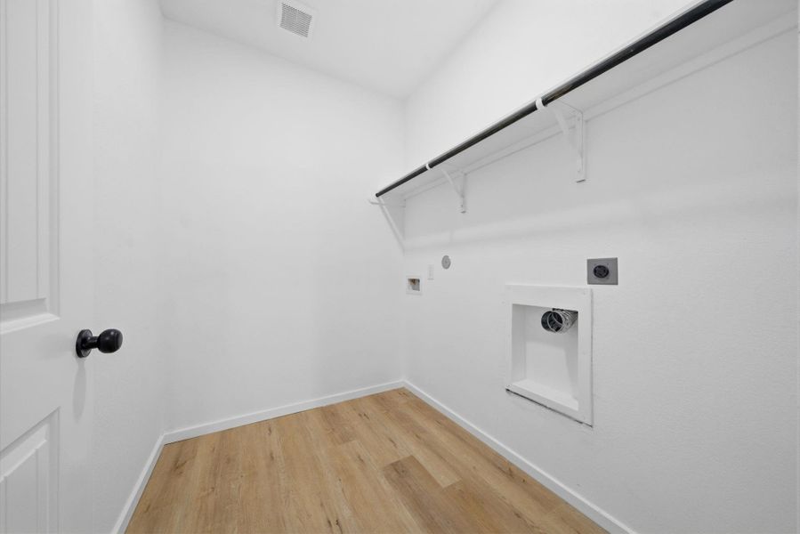 Spacious, unfurnished interior of a new home in , West Columbia (Image 18).