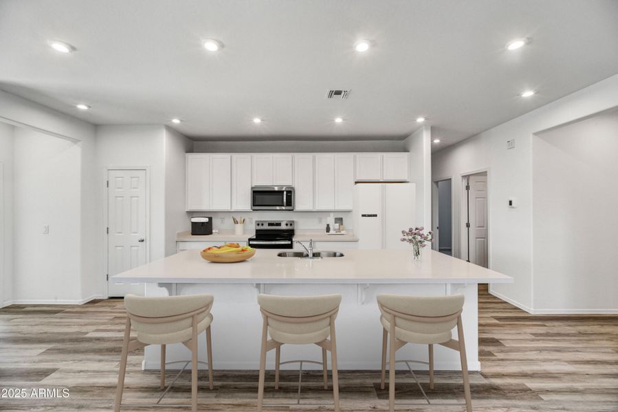 06-Kitchen 06-Kitchen