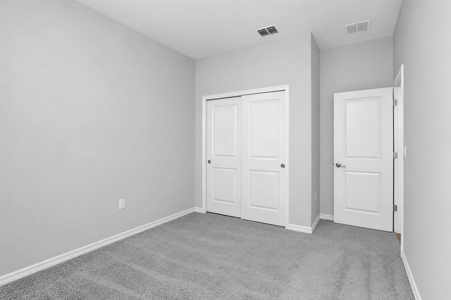 Spacious, unfurnished interior of a new home in Lochside, Mount Dora (Image 34). Spacious, unfurnished interior of a new home in Lochside, Mount Dora (Image 34).