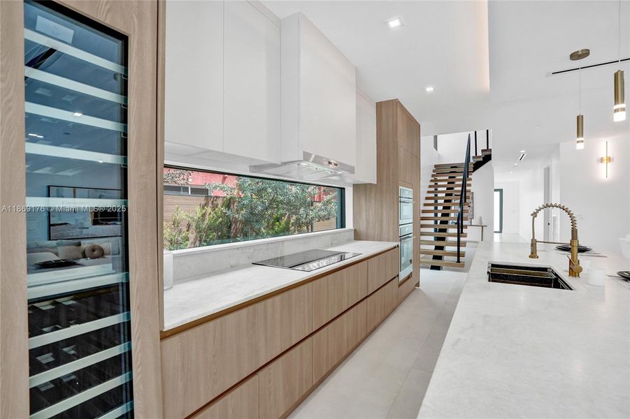 Furnished interior view inside a new home in , Fort Lauderdale (Image 63). Furnished interior view inside a new home in , Fort Lauderdale (Image 63).