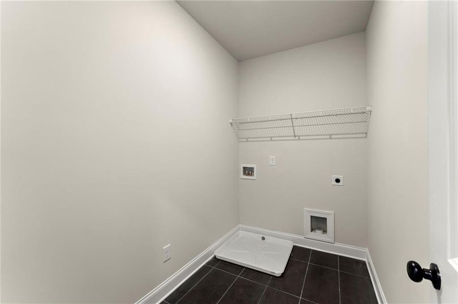 Spacious, unfurnished interior of a new home in West Highlands, Atlanta (Image 23). Spacious, unfurnished interior of a new home in West Highlands, Atlanta (Image 23).