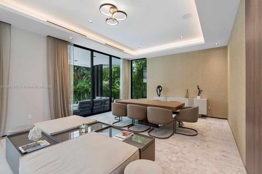 Image 42 of a home in .