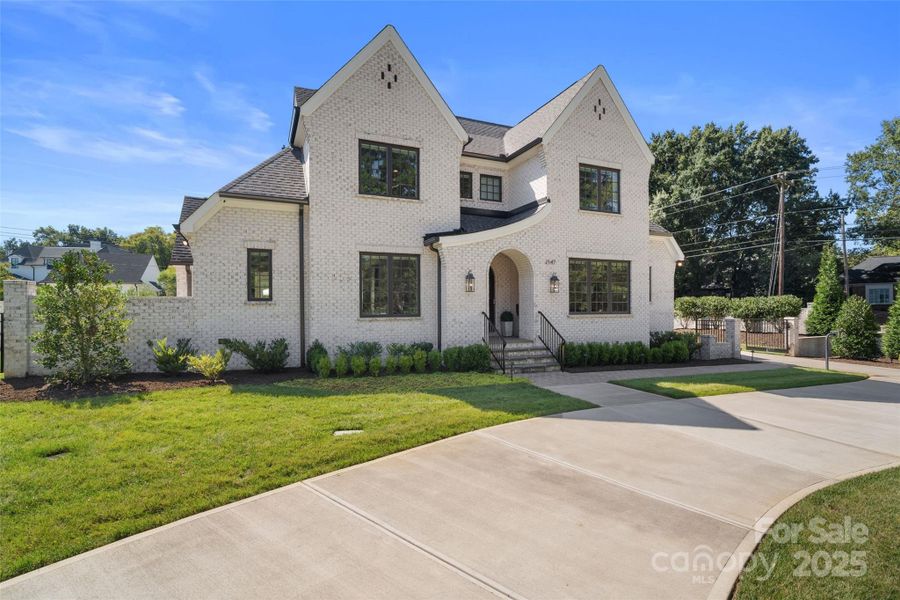 Image 41 of a home in . Image 41 of a home in .