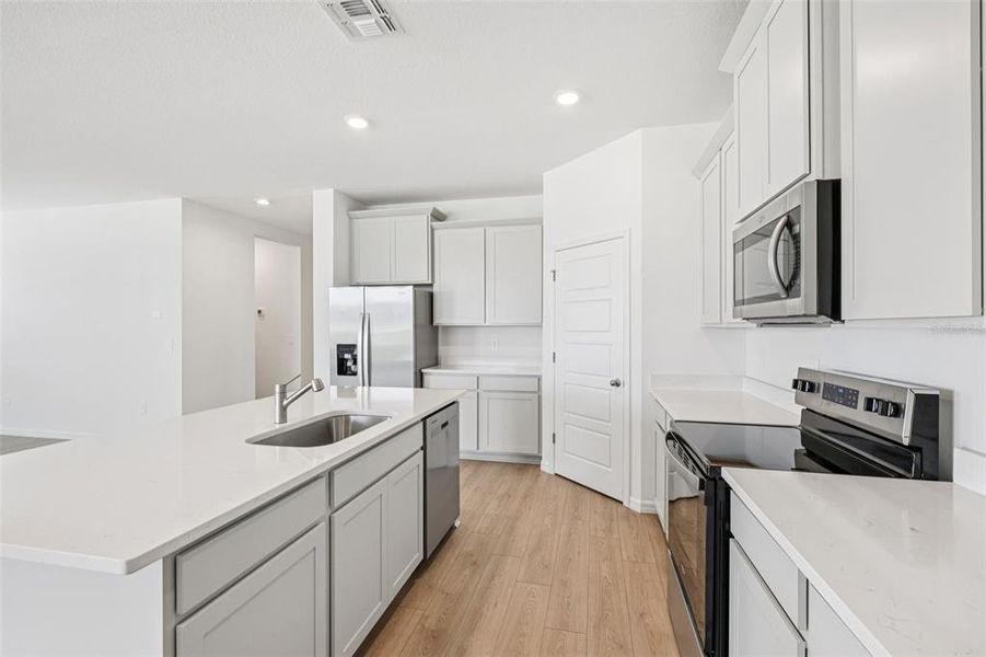 Furnished interior view inside a new home in , Lakeland (Image 5).